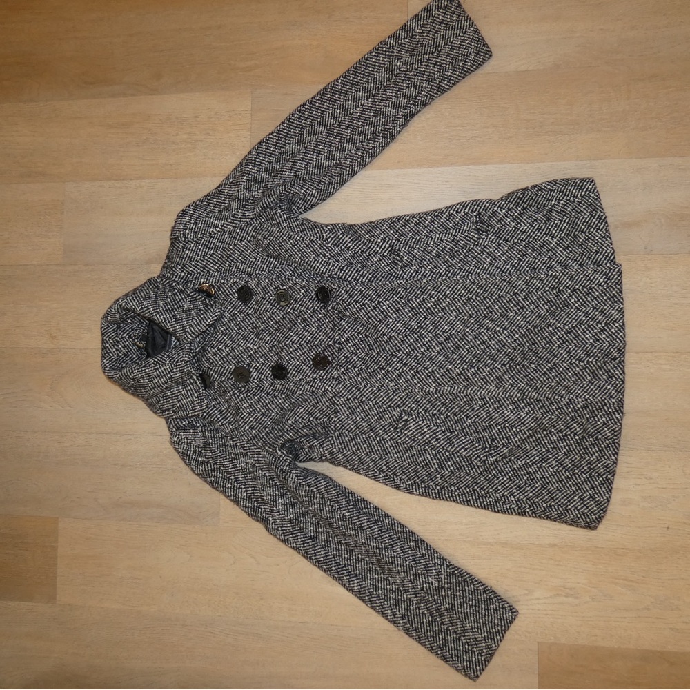 Guess Black and White Sweater Coat